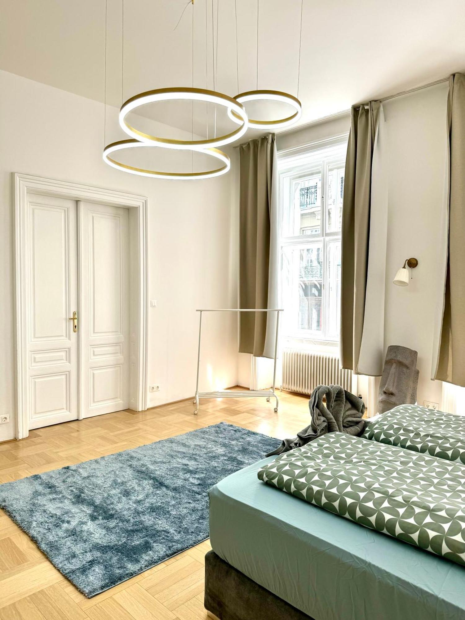 Opera Vienna Apartment 145 M2 Esterno foto